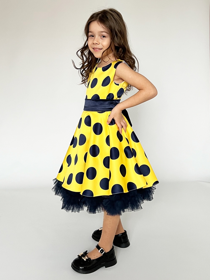 Платье для девочки нарядное БУШОН ST20, стиляги цвет желтый, синий пояс, принт синий горох 