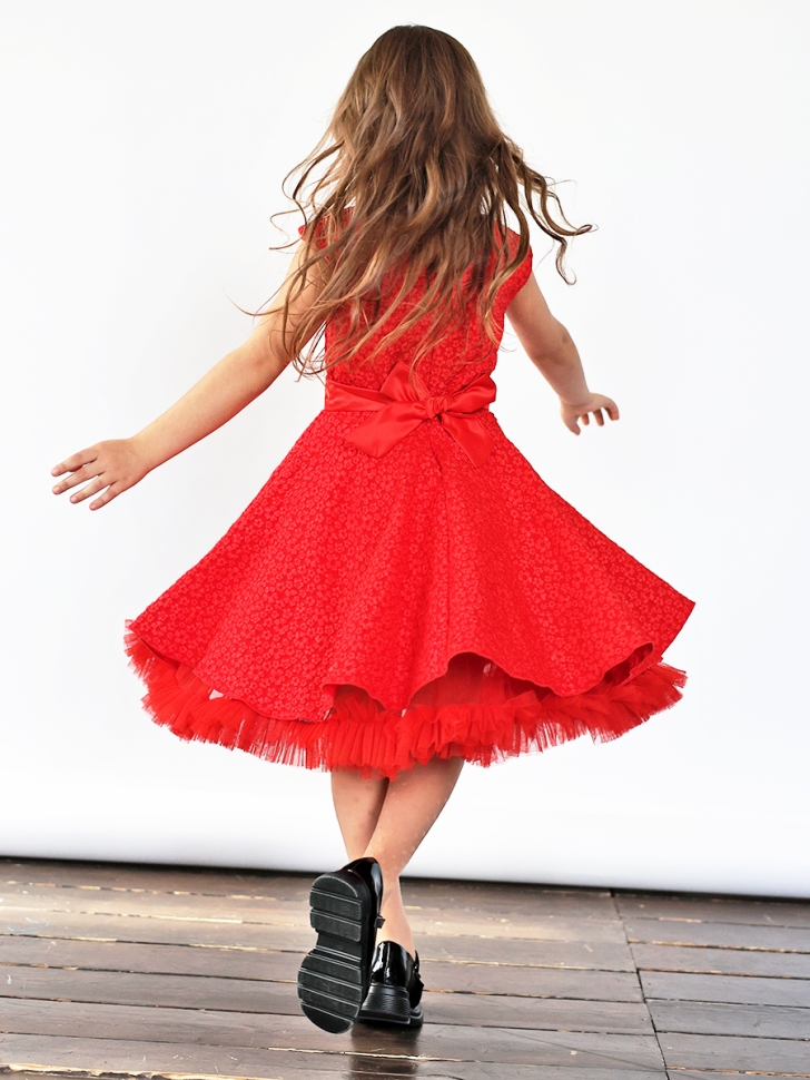 Платье для девочки праздничное БУШОН ST36, цвет красный 