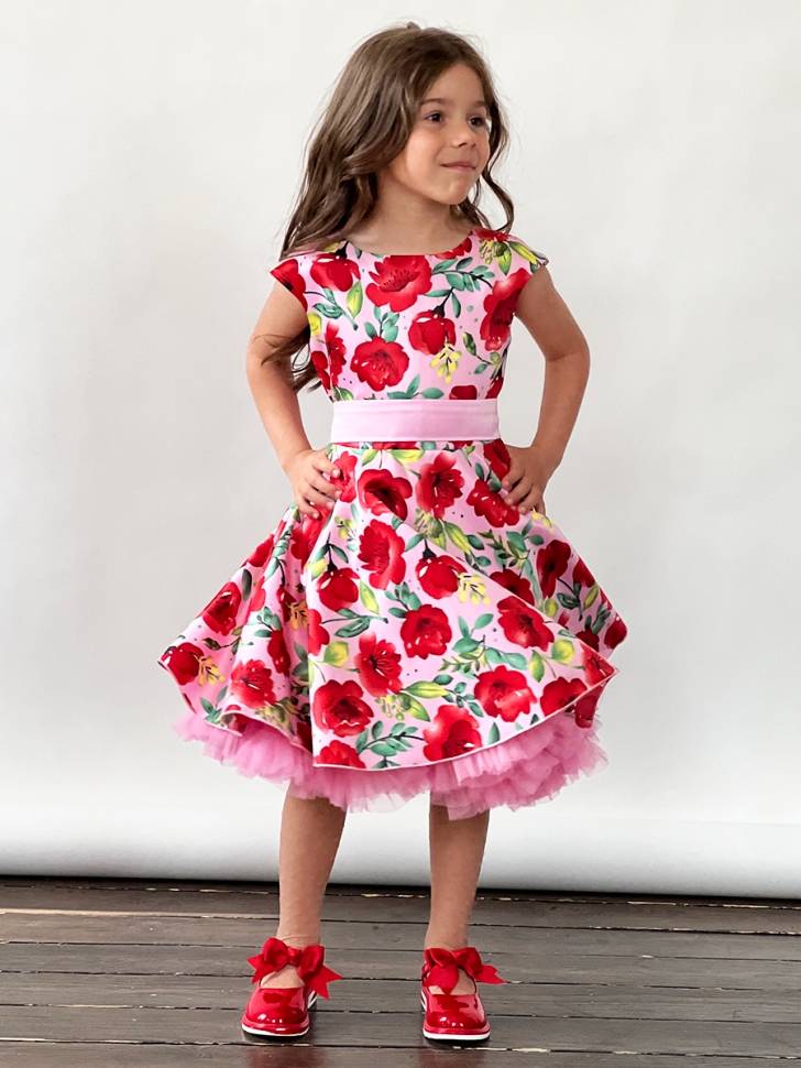 Платье для девочки нарядное БУШОН ST30, стиляги цвет красный/розовый пояс розовый, принт цветы 