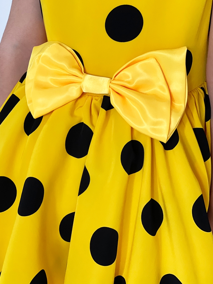 Платье для девочки нарядное БУШОН ST44, стиляги, цвет желтый, принт крупный горох 