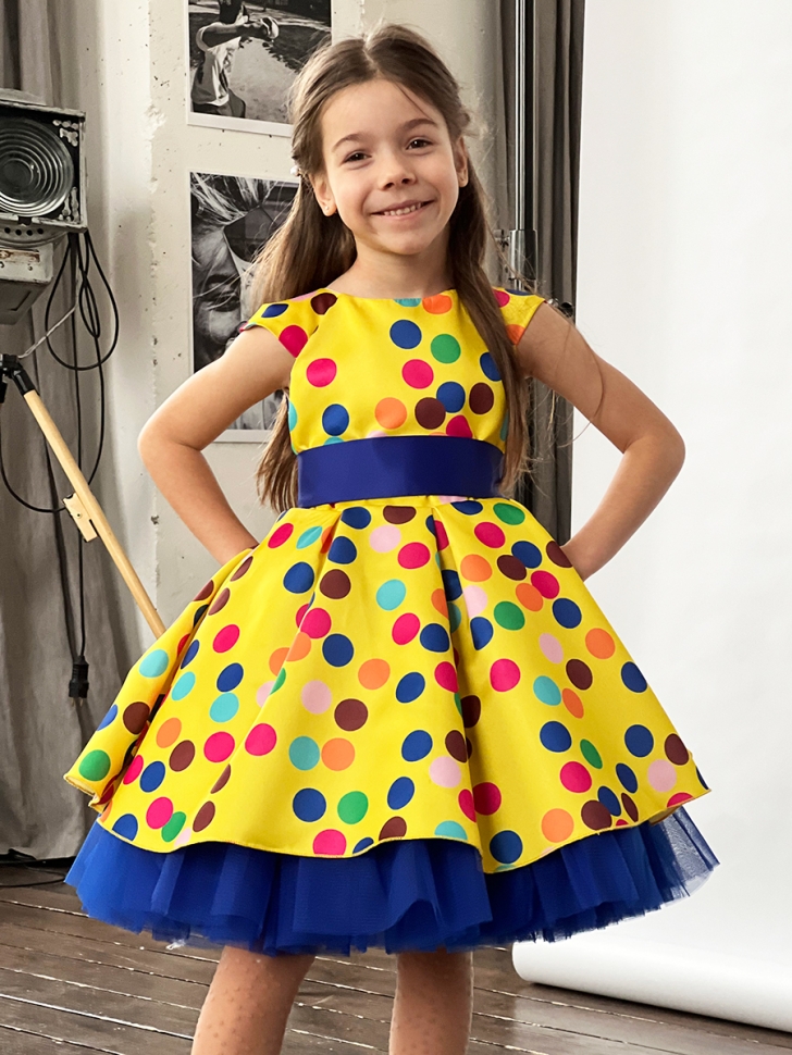 Платье для девочки нарядное БУШОН ST10, стиляги цвет желтый, синий пояс, принт горошек 