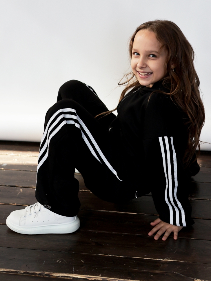 Спортивный костюм для девочки БУШОН SP224, цвет черный