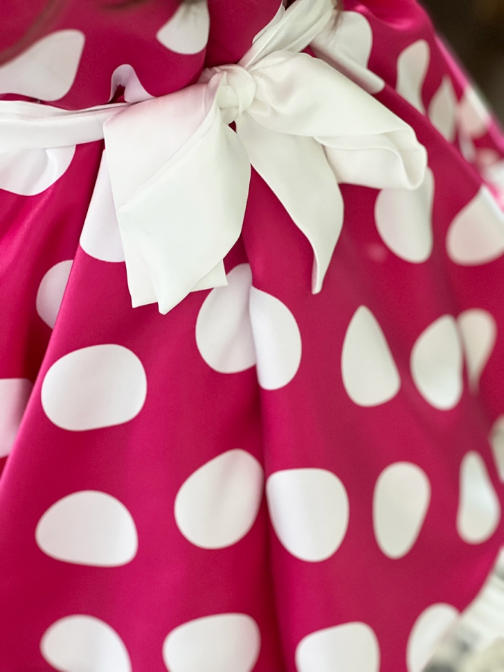 Платье для девочки нарядное БУШОН ST20, стиляги цвет светло-розовый, белый пояс, принт белый горох 