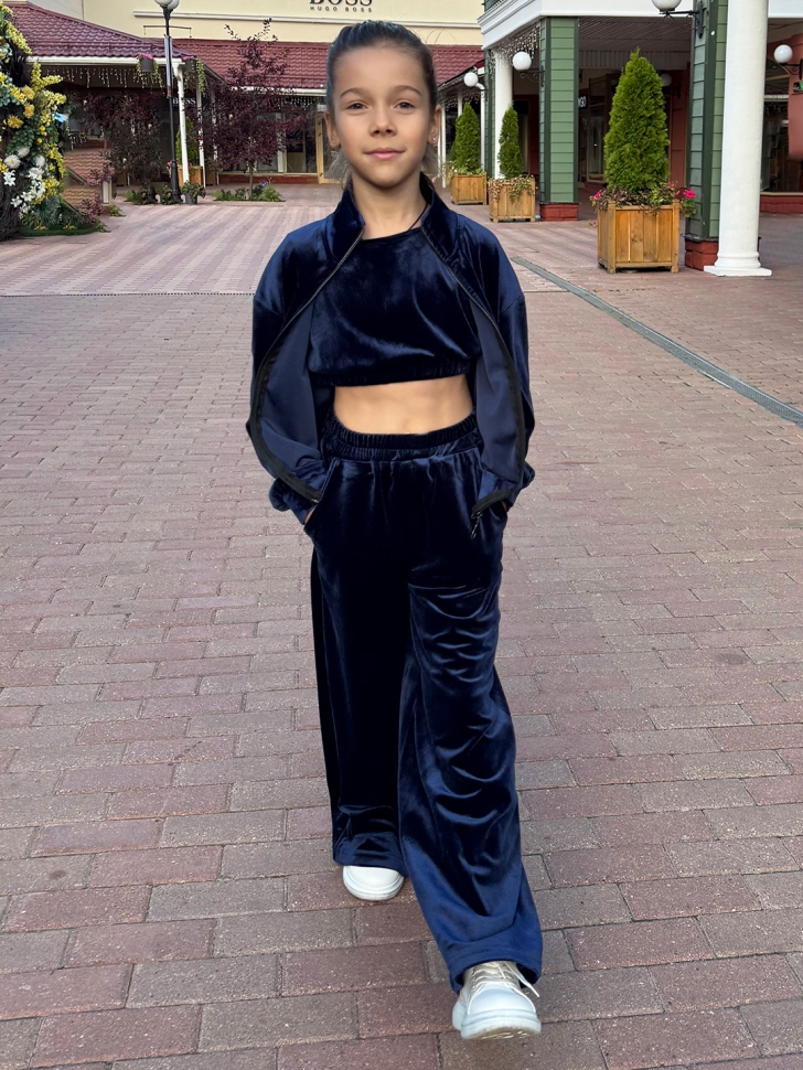 Костюм для девочки из велюра БУШОН SP223, цвет темно-синий