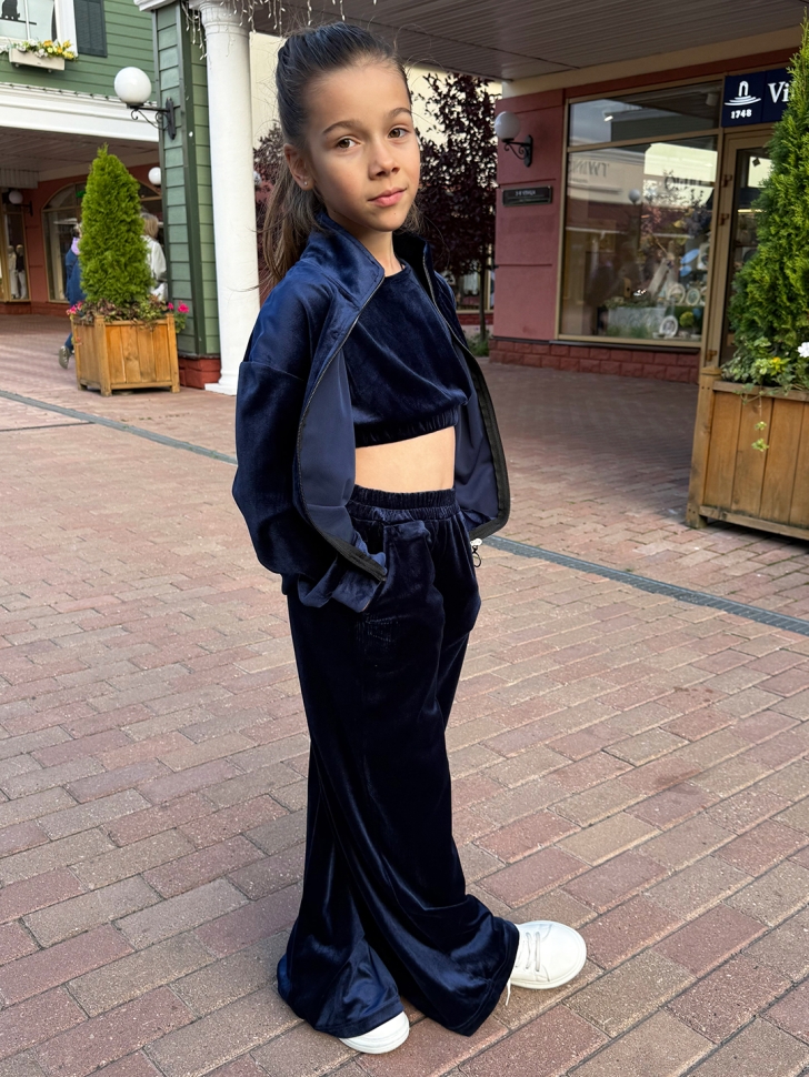 Костюм для девочки из велюра БУШОН SP223, цвет темно-синий