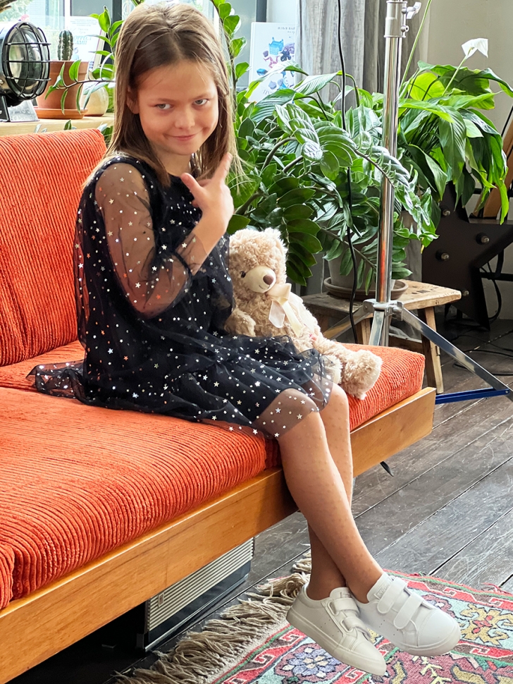 Платье для девочки нарядное БУШОН ST53, цвет черный блестки/звезды 