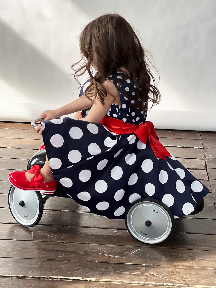 Платье для девочки нарядное БУШОН ST21, стиляги цвет темно-синий, красный пояс 