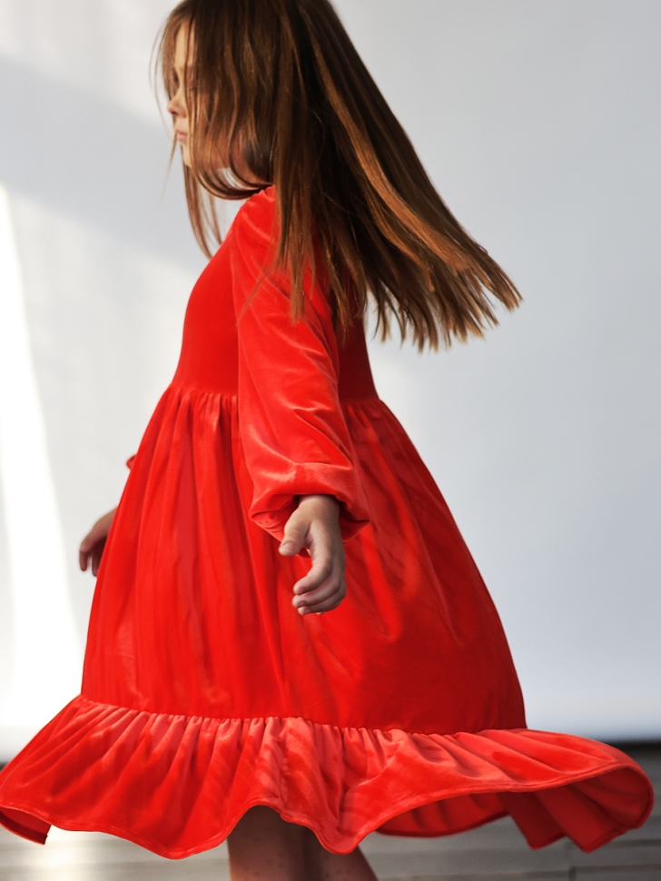 Платье велюровое нарядное БУШОН ST63, цвет алый