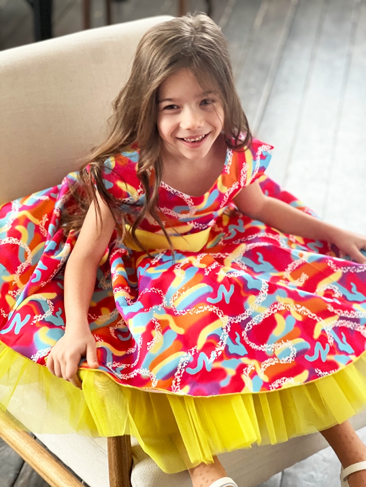 Платье для девочки нарядное БУШОН ST37, стиляги цвет желтый/малиновый/голубой 