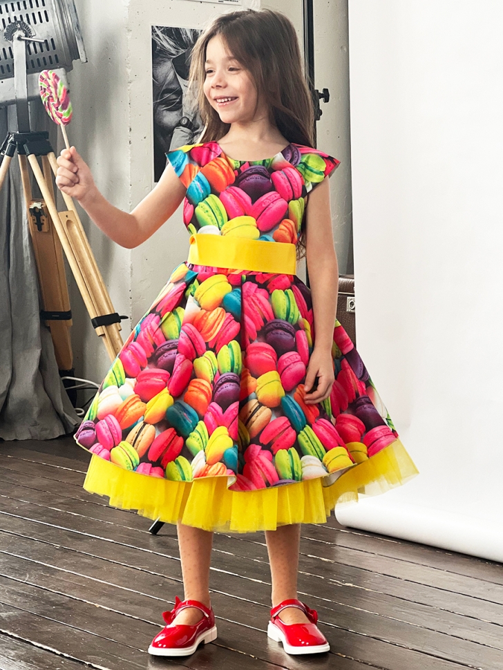 Платье для девочки нарядное БУШОН ST37, стиляги цвет мультиколор принт макаруны 