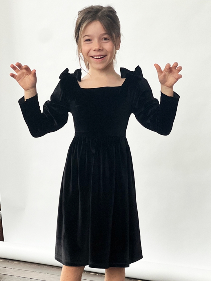 Платье велюровое нарядное БУШОН ST63, цвет черный бантики 
