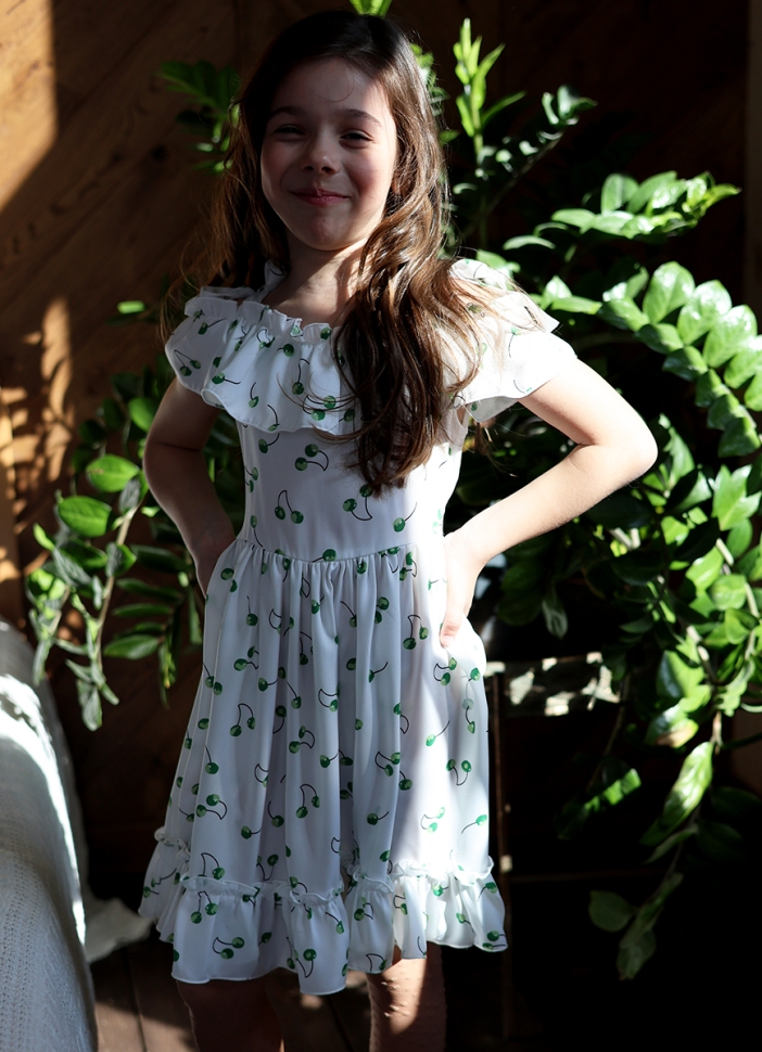 Платье для девочки вискоза БУШОН ST65, цвет белый/зеленая вишня 
