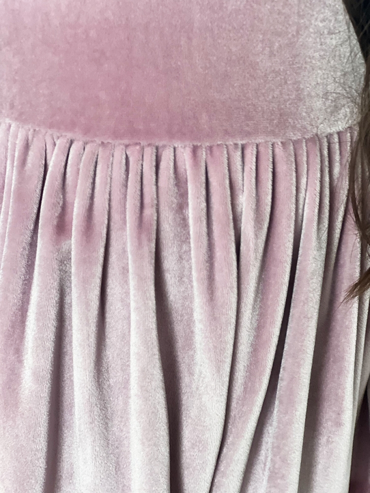 Платье велюровое нарядное БУШОН ST63, цвет пудровый