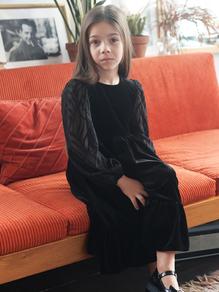 Платье велюровое нарядное БУШОН ST63, цвет черный рукав