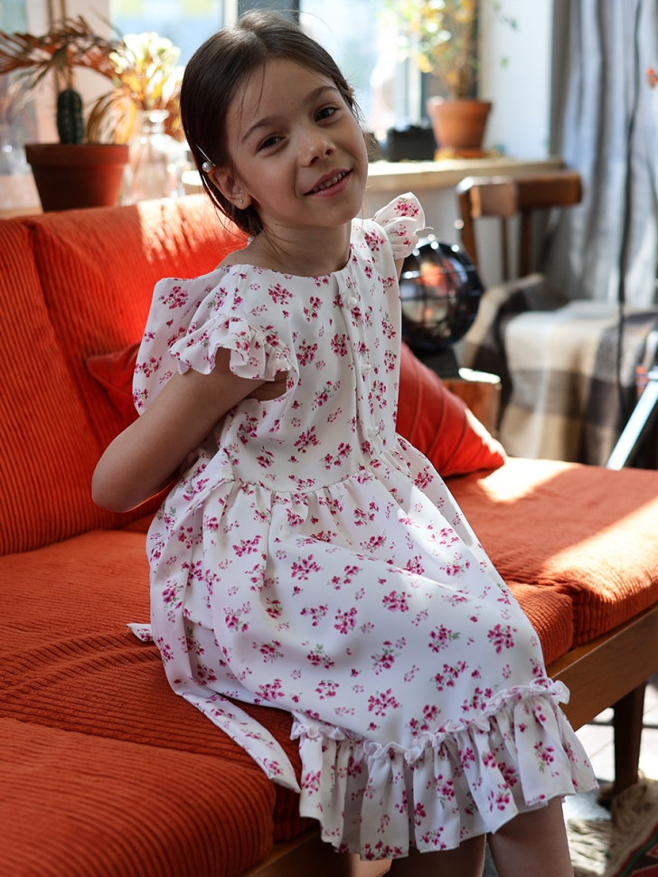 Платье для девочки вискоза БУШОН ST66, цвет белый/фуксия цветы 