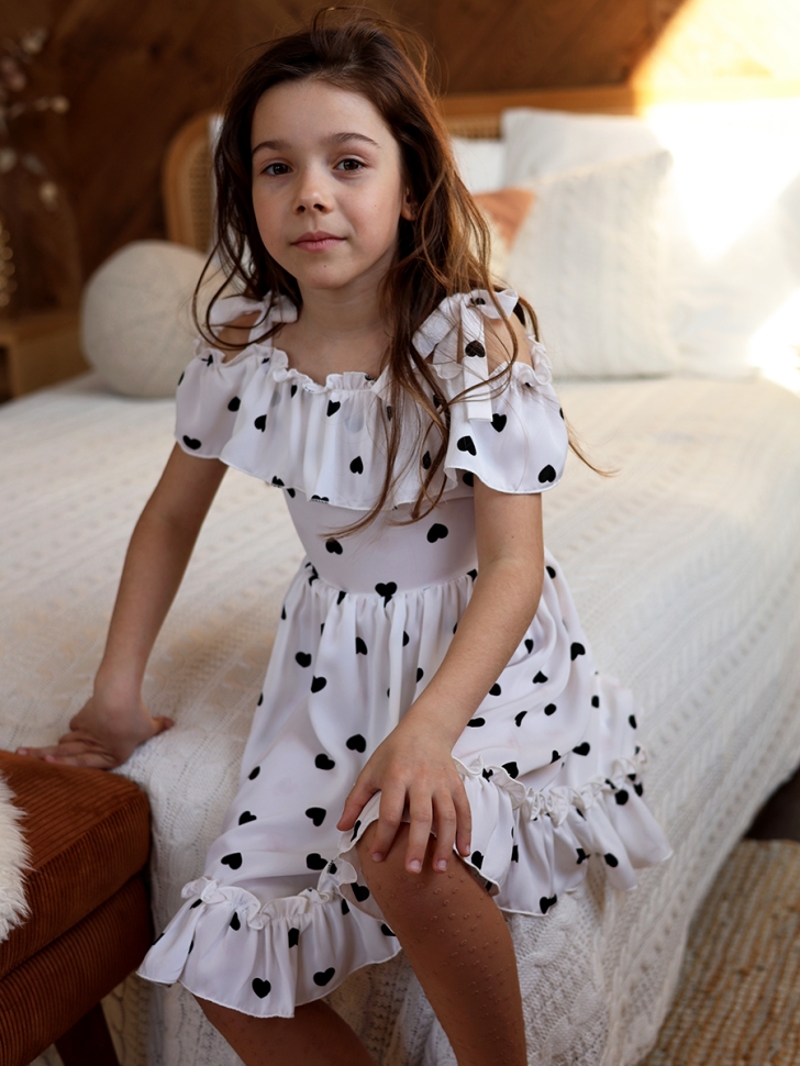 Платье для девочки вискоза БУШОН ST65, цвет белый/черный сердце