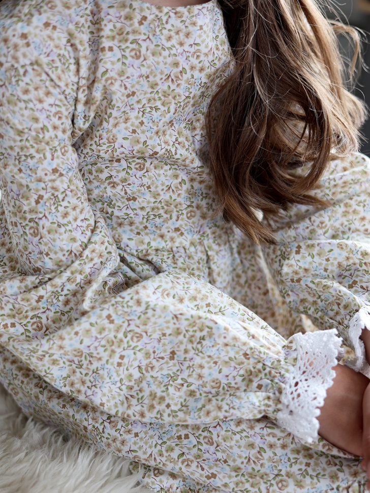 Платье для девочки БУШОН XB88, бежевый/хаки цветы