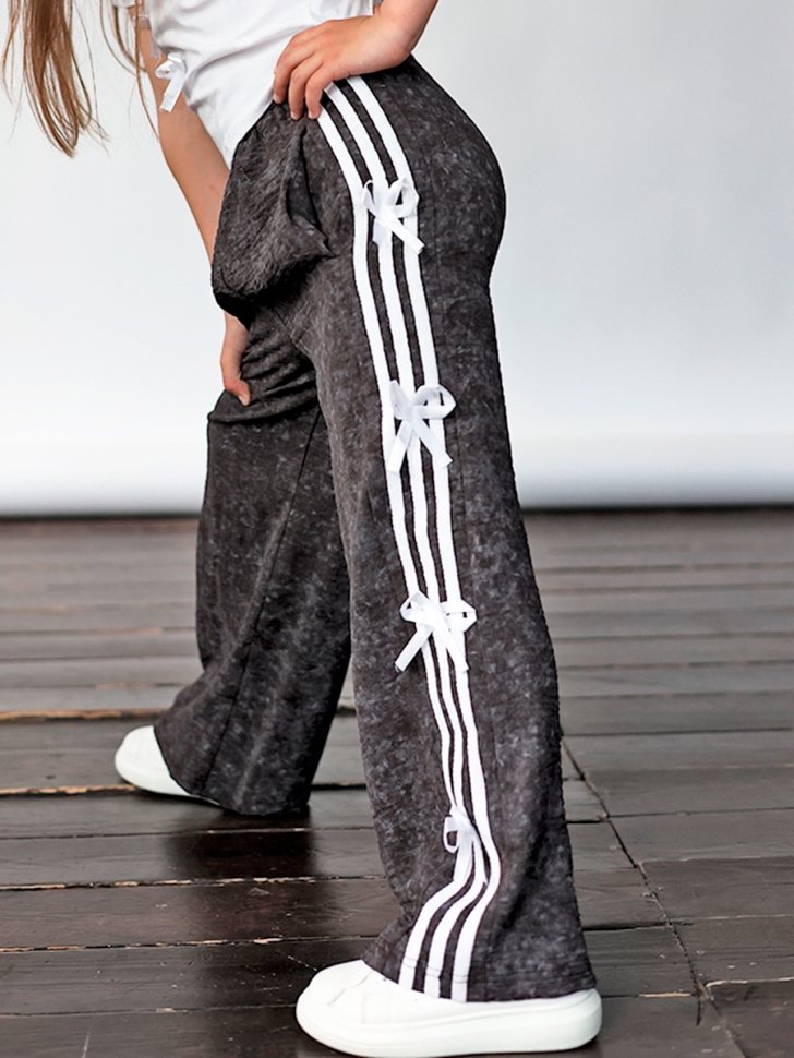 Комплект футболка и брюки для девочек БУШОН ST110, цвет коричнево-серый/белый