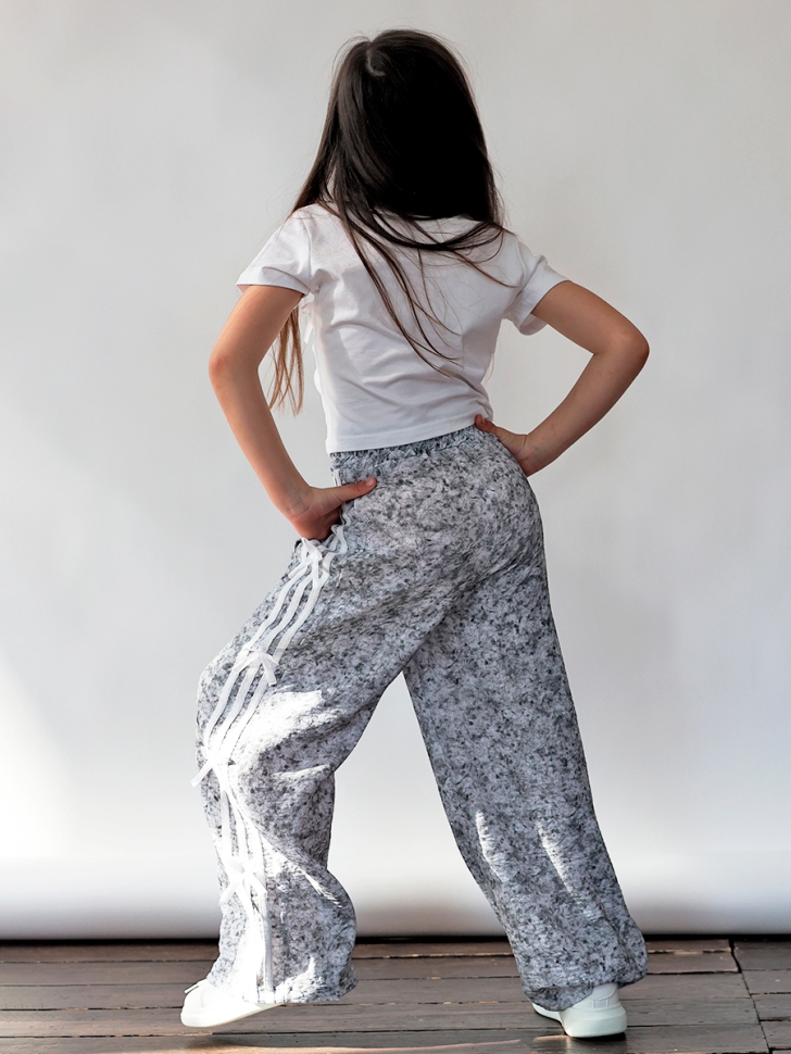 Комплект футболка и брюки для девочек БУШОН ST110, цвет серый/белый