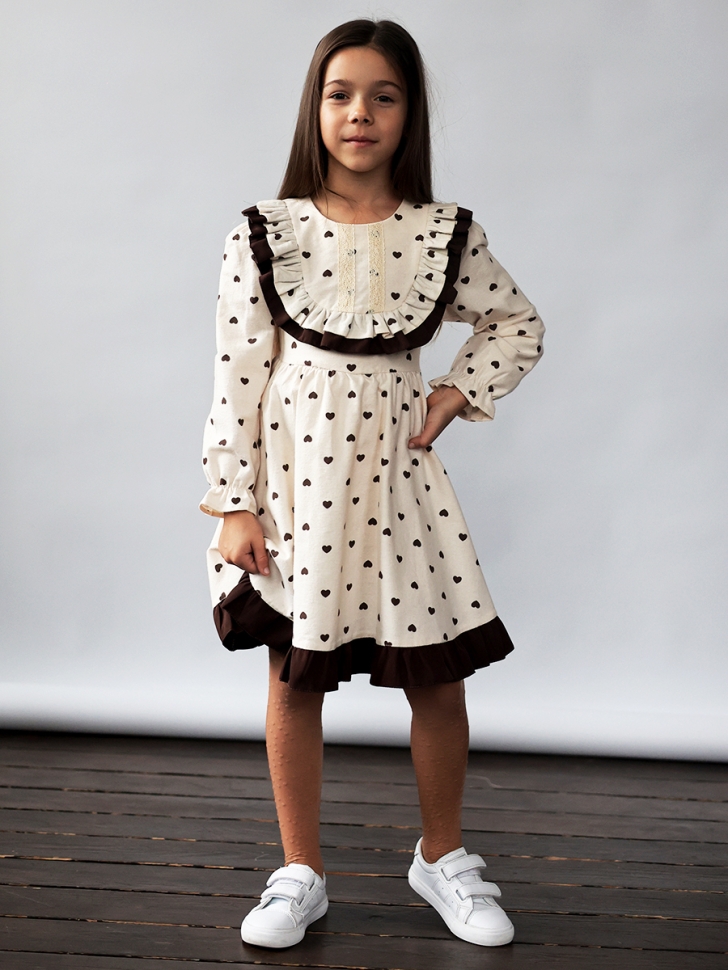 Платье для девочки нарядное БУШОН ST592, цвет светло-бежевый/коричневый сердечки 