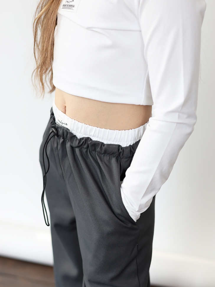 Комплект лонгслив и брюки для девочек БУШОН ST112, цвет черный/белый