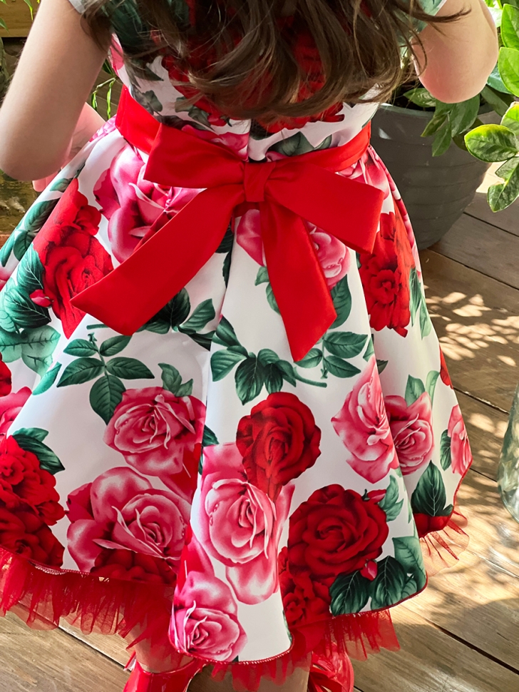 Платье для девочки нарядное БУШОН ST30, стиляги цвет белый/красный пояс красный, принт цветы 