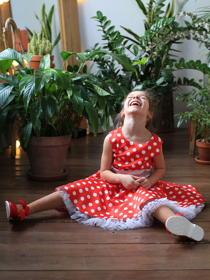 Платье для девочки нарядное БУШОН ST10, стиляги цвет красный, белый пояс, принт белый горошек 