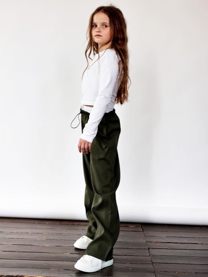 Комплект лонгслив и брюки для девочек БУШОН ST112, цвет хаки/белый