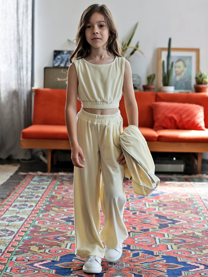 Костюм для девочки из велюра БУШОН SP223, цвет желтый