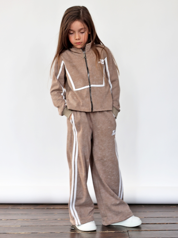 Спортивный костюм для девочки БУШОН SP221, цвет коричневый 