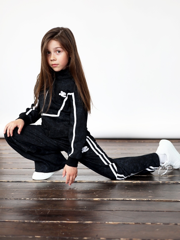 Спортивный костюм для девочки БУШОН SP221, цвет черный