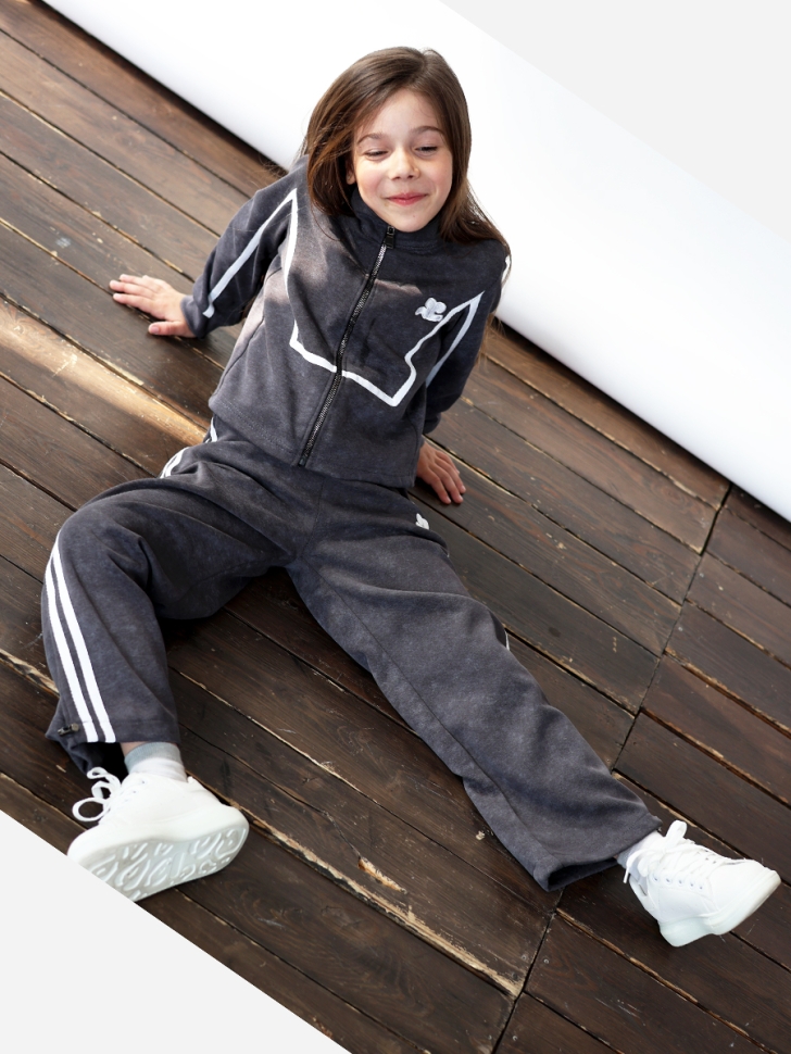 Спортивный костюм для девочки БУШОН SP221, цвет графит