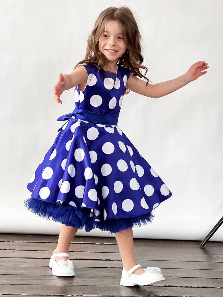 Платье для девочки нарядное БУШОН ST20, стиляги цвет синий, синий пояс, принт горох белый 