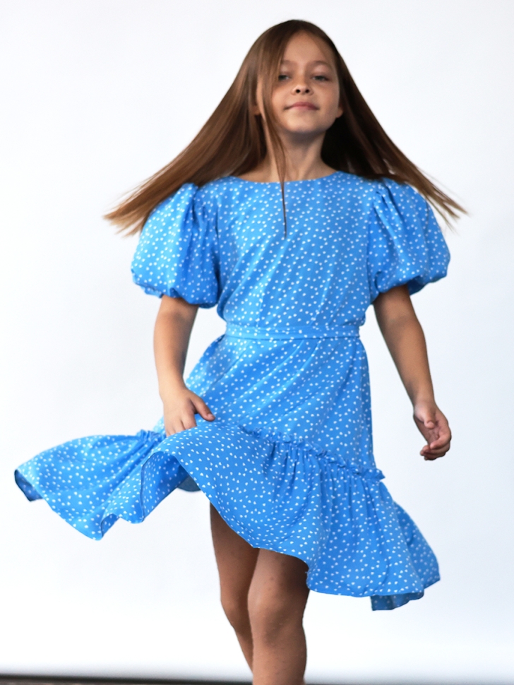 Платье для девочки нарядное БУШОН ST62, цвет голубой/сердца